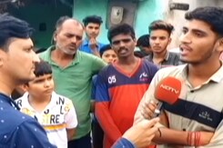 Madhya Pradesh के Vidisha में 40 जिन्दा लोग सरकारी दस्तावेजों में मृत घोषित Madhya Pradesh के Vidisha में 40 जिन्दा लोग सरकारी दस्तावेजों में मृत घोषित