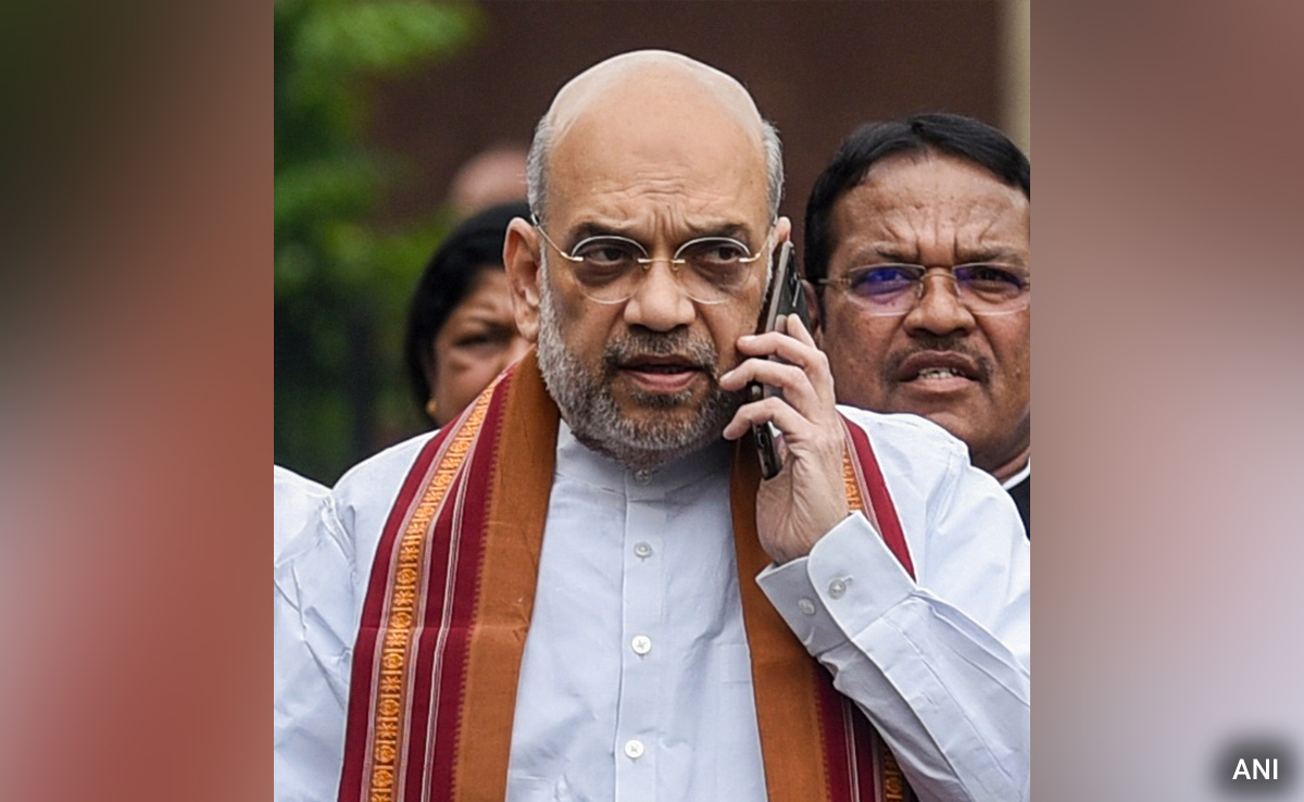 Amit Shah To Hold Crucial Meeting On Left-Wing Extremism In Odisha Today