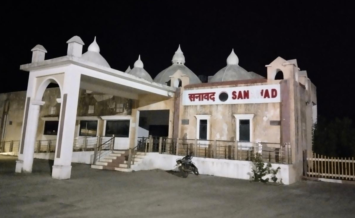 खरगोन : सारी तैयारियां पूरी लेकिन अभी भी खंडवा से सनावद के बीच नहीं चल पा रही हैं ट्रेनें ?