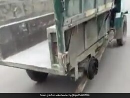 चार पहिया गाड़ी का निकल गया टायर, शख्स ने जुगाड़ करके लगाई ऐसी चीज, सड़क पर दौड़ने लगी गाड़ी, Video वायरल चार पहिया गाड़ी का निकल गया टायर, शख्स ने जुगाड़ करके लगाई ऐसी चीज, सड़क पर दौड़ने लगी गाड़ी, Video वायरल