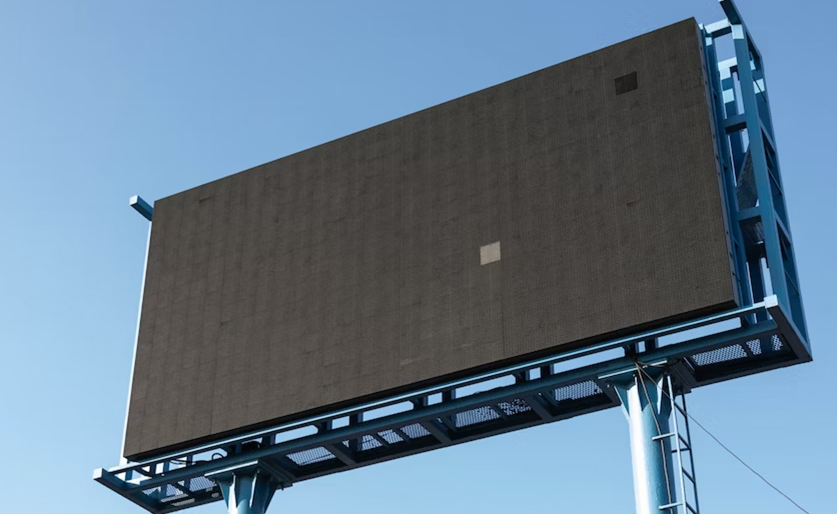 Billboards In Iraq's Baghdad Switched Off After Hacker Broadcasts Porn