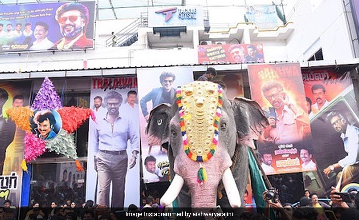 In Pics: The Rajinikanth Effect Summed Up By Daughter Aishwaryaa