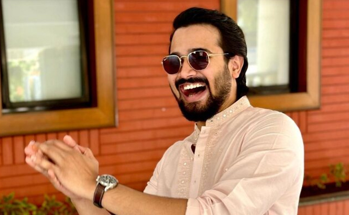 कॉन्टेंट क्रिएटर से एक्टर बने Bhuvan Bam आज हैं 100 करोड़ से अधिक संपत्ति के मालिक, सक्सेस स्टोरी है कमाल