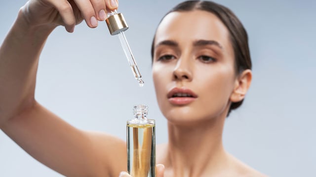 Ceramides serve to seal in moisture while also acting as a protective barrier
