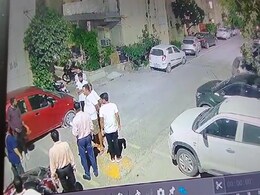 दिल्ली : ब्लिंकिट डिलीवरी ब्वॉय के पता पूछने पर महिला ने चाकू से किया हमला दिल्ली : ब्लिंकिट डिलीवरी ब्वॉय के पता पूछने पर महिला ने चाकू से किया हमला