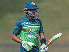 Pak vs Ned: सस्ते में आउट हुए कप्तान Babar Azam, तो आयी मजेदार कमेंट और मीम्स की बाढ़