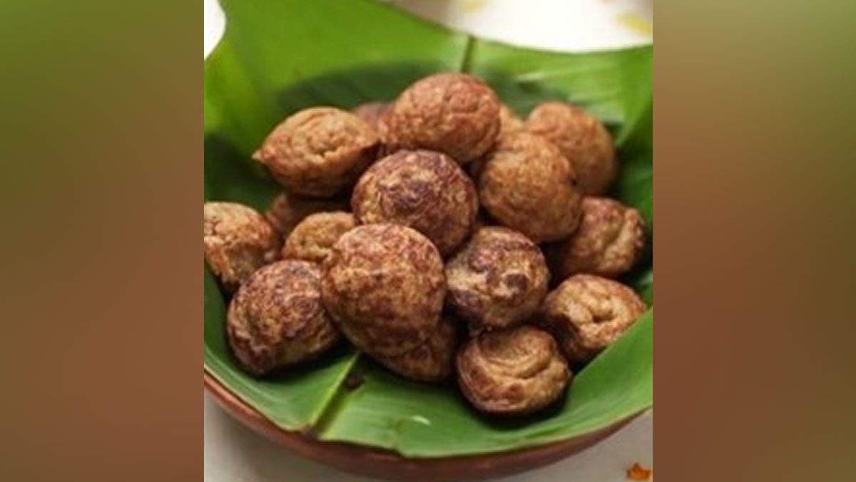 Chettinad Kara Paniyaram May Cause Food Frenzy And Happy Tummies