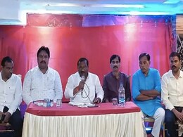 भाजपा में प्रत्याशी नहीं, केवल फूल होता है चुनाव चिन्ह... छतरपुर में बोले UP से आए प्रवासी विधायक भाजपा में प्रत्याशी नहीं, केवल फूल होता है चुनाव चिन्ह... छतरपुर में बोले UP से आए प्रवासी विधायक