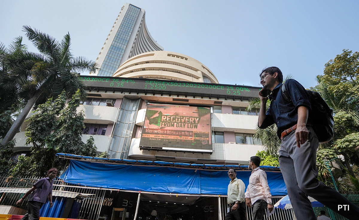 Sensex Tumbles Over 900 Points, Nifty Down 338 As Markets See Correction