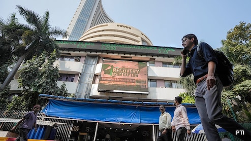 Stock Market Today: शेयर बाजार में गिरावट पर लगा ब्रेक, ट्रंप टैरिफ टेंशन के बीच सेंसेक्स-निफ्टी में तेजी