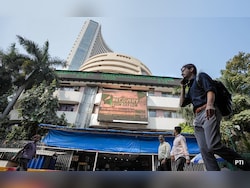 Markets Cheer Centre&#039;s GST Bonanza, Sensex Rises Nearly 700 Points