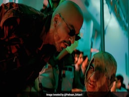 Jawan Day 1 Advance Booking: 'जवान' की एडवांस बुकिंग में छाए शाहरुख खान, पहले दिन के लिए 5 लाख से ज्यादा बुक हुईं टिकट Jawan Day 1 Advance Booking: 'जवान' की एडवांस बुकिंग में छाए शाहरुख खान, पहले दिन के लिए 5 लाख से ज्यादा बुक हुईं टिकट