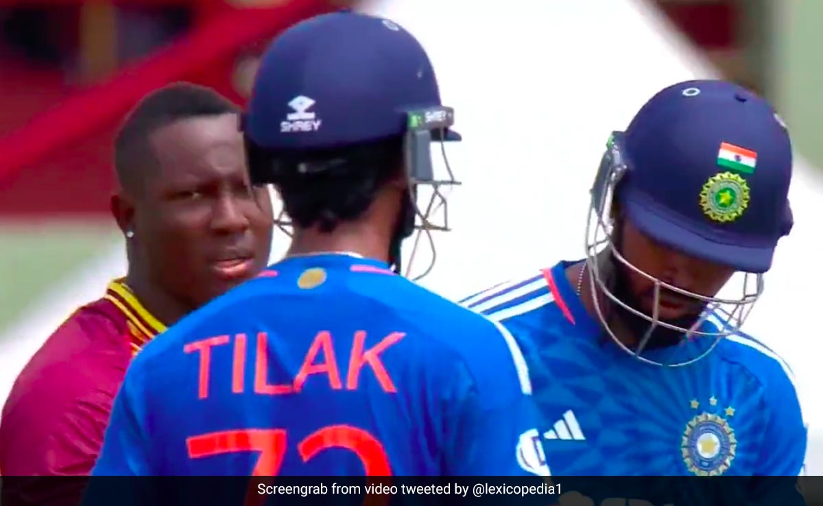 WI vs IND: आकाश चोपड़ा ने तिलक वर्मा के अर्धशतक नहीं पूरा होने पर हार्दिक के फैसले पर उठाया सवाल, "ऐसे कल्चर का निर्माण..."