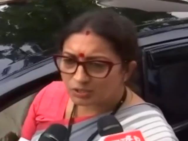 राहुल गांधी के व्यवहार को लेकर बीजेपी की महिला सांसदों ने लोकसभा स्पीकर से शिकायत की