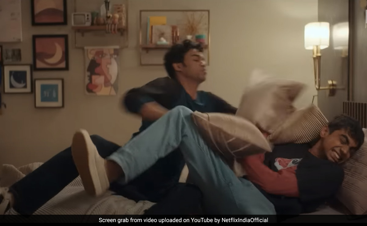 <i>Friday Night Plan</i> Teaser: Brothers Babil Khan, Amrith Jayan Are Home Alone. What Could Go Wrong?