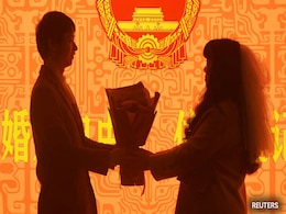 "Cash Reward" For Chinese Couples If Bride Is Aged 25 Or Younger "Cash Reward" For Chinese Couples If Bride Is Aged 25 Or Younger