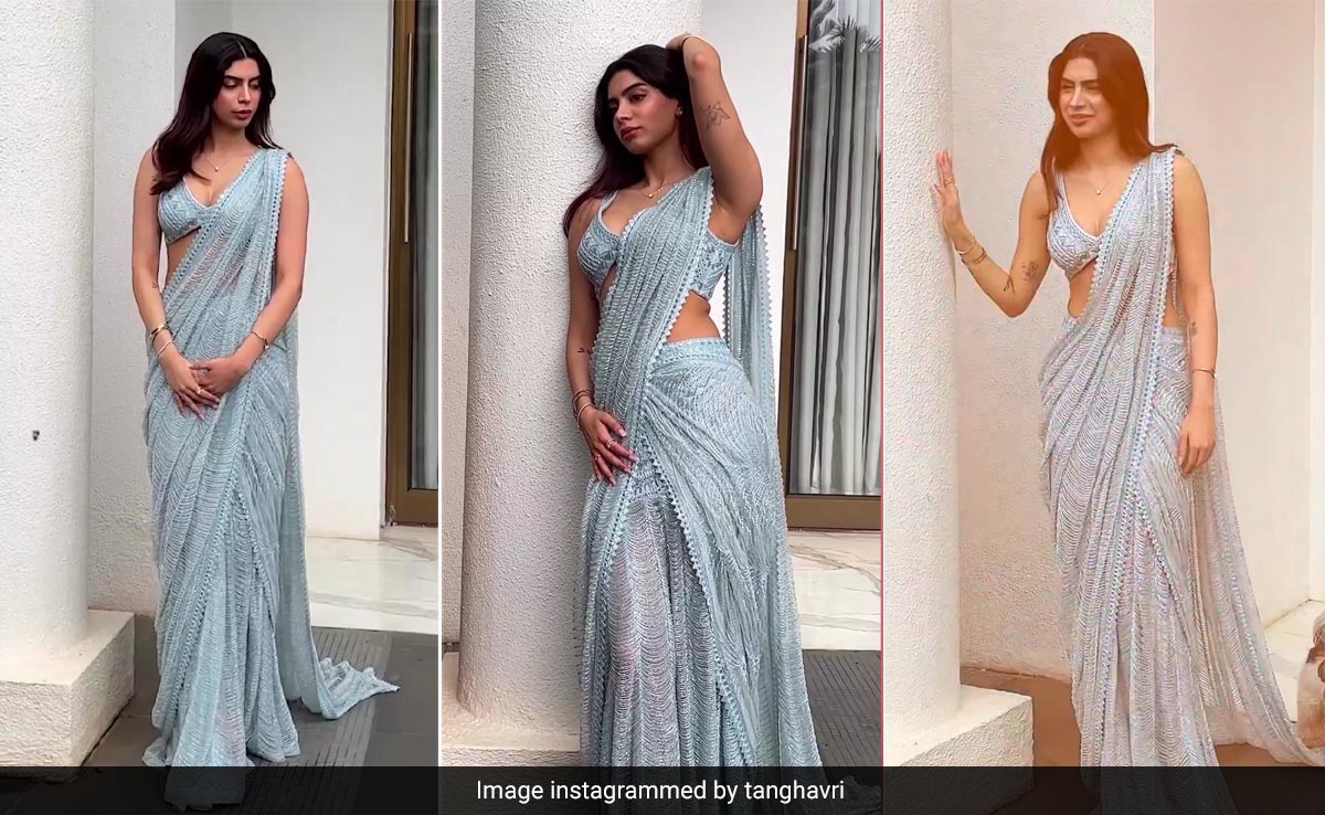 Khushi Kapoor Is The Festive Season Summed Up In A Frosty Silvery-Blue Sequinned <i>Saree</i>