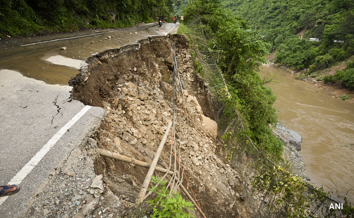 75 Killed In Past 5 Days In Himachal Rain-Related Incidents: Home Ministry