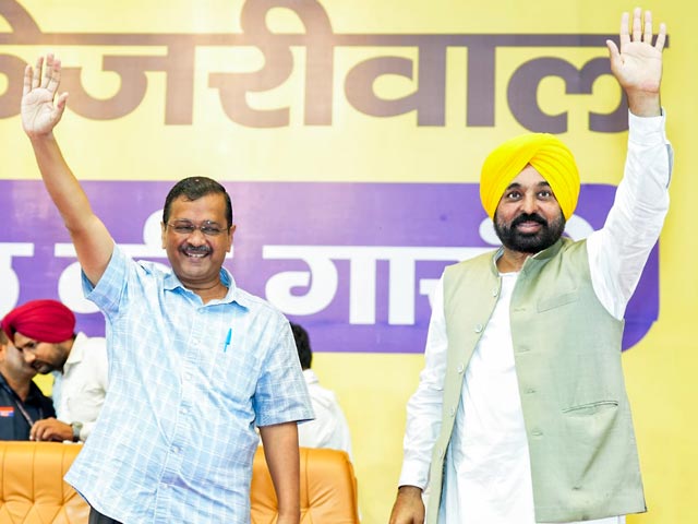मध्य प्रदेश पहुंचकर अरविंद केजरीवाल और भगवंत मान ने किया चुनावी शंखनाद
