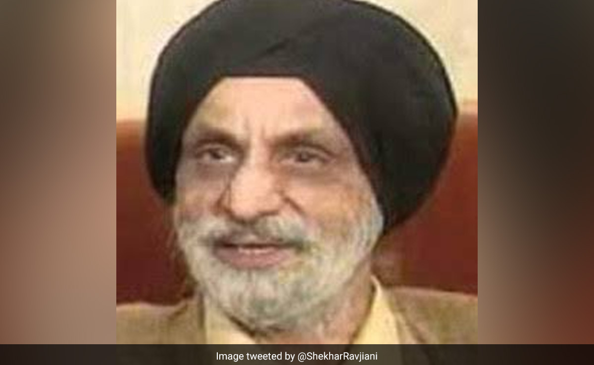 Veteran Bollywood Lyricist Dev Kohli Dies In Mumbai