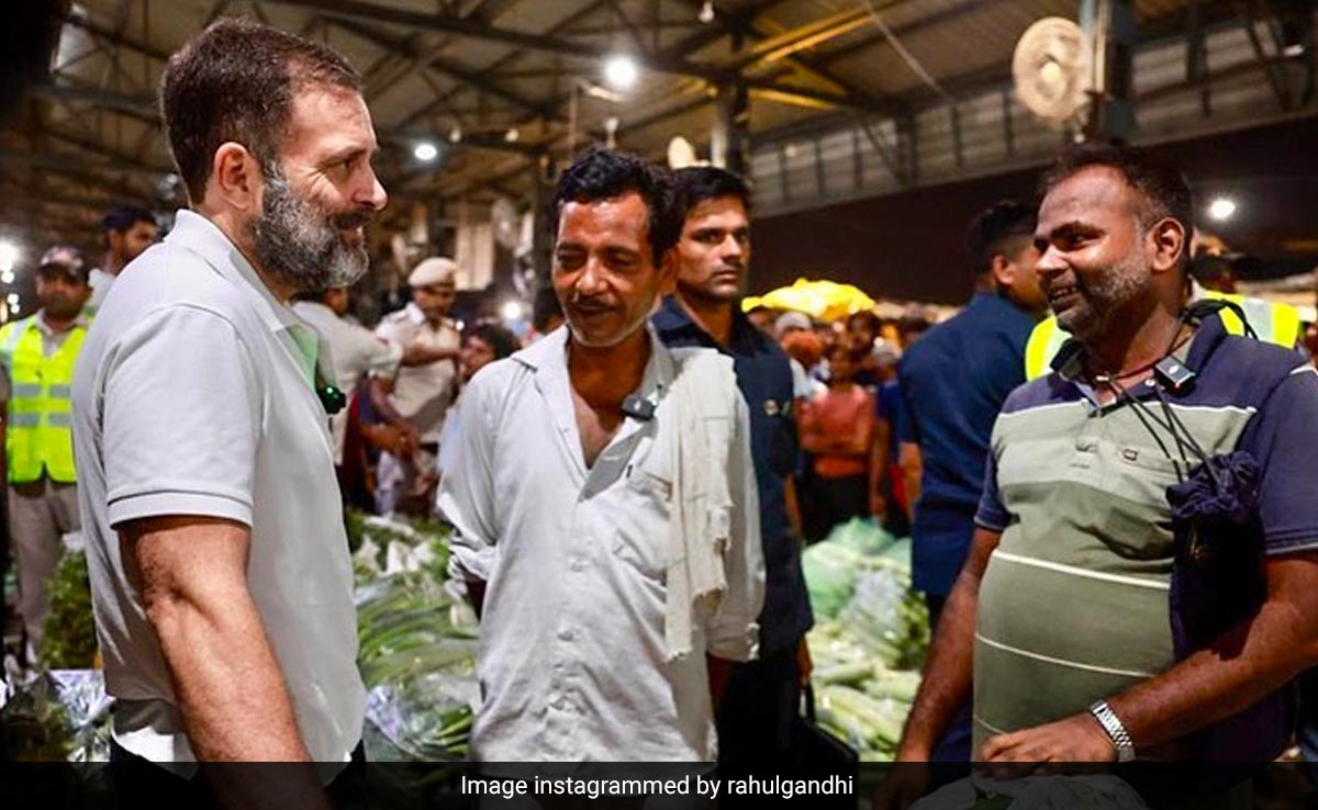 Rahul Gandhi Walks Through Crowded Azadpur Mandi In Delhi, Meets Vendors