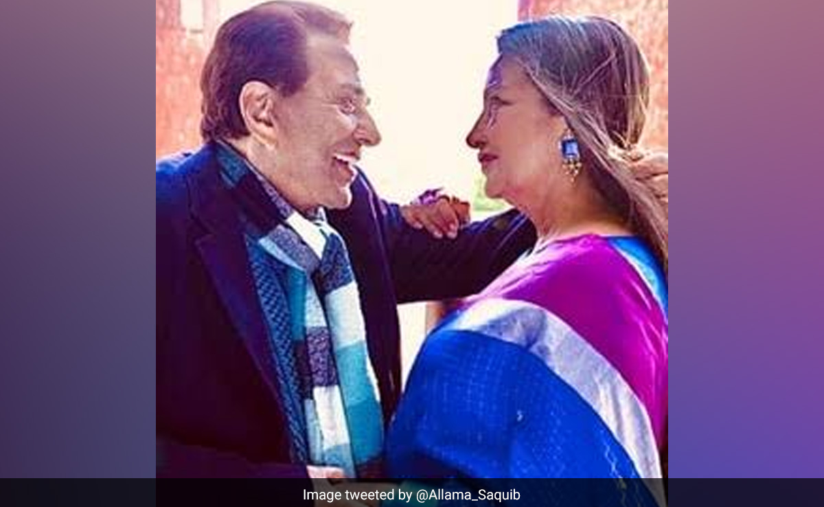 Karan Johar On Dharmendra-Shabana Azmi Kiss In <i>Rocky Aur Rani Kii Prem Kahaani</i>: "It Was Glorious To See"