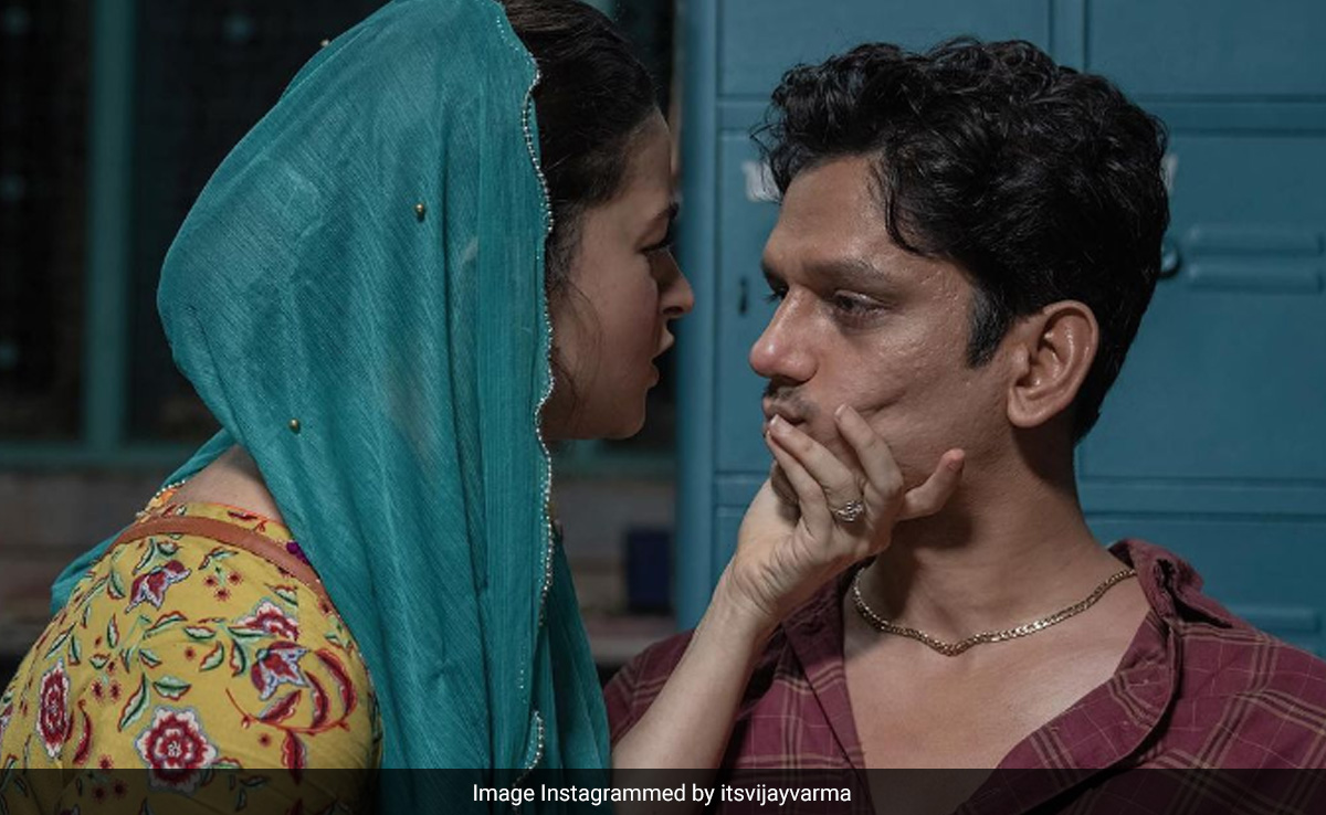 <i>Darlings </i> At 1: Vijay Varma Is Proud Of This "Crazy Story"