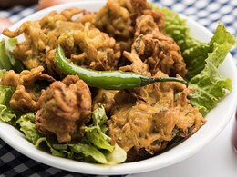 Zucchini Pakoda: The Perfect Accompaniment For Chai And Rain