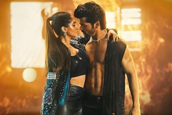Siddharth Nigam-Anushka Sen's 'Aadat 2' Out: Chemistry Loved by Fans