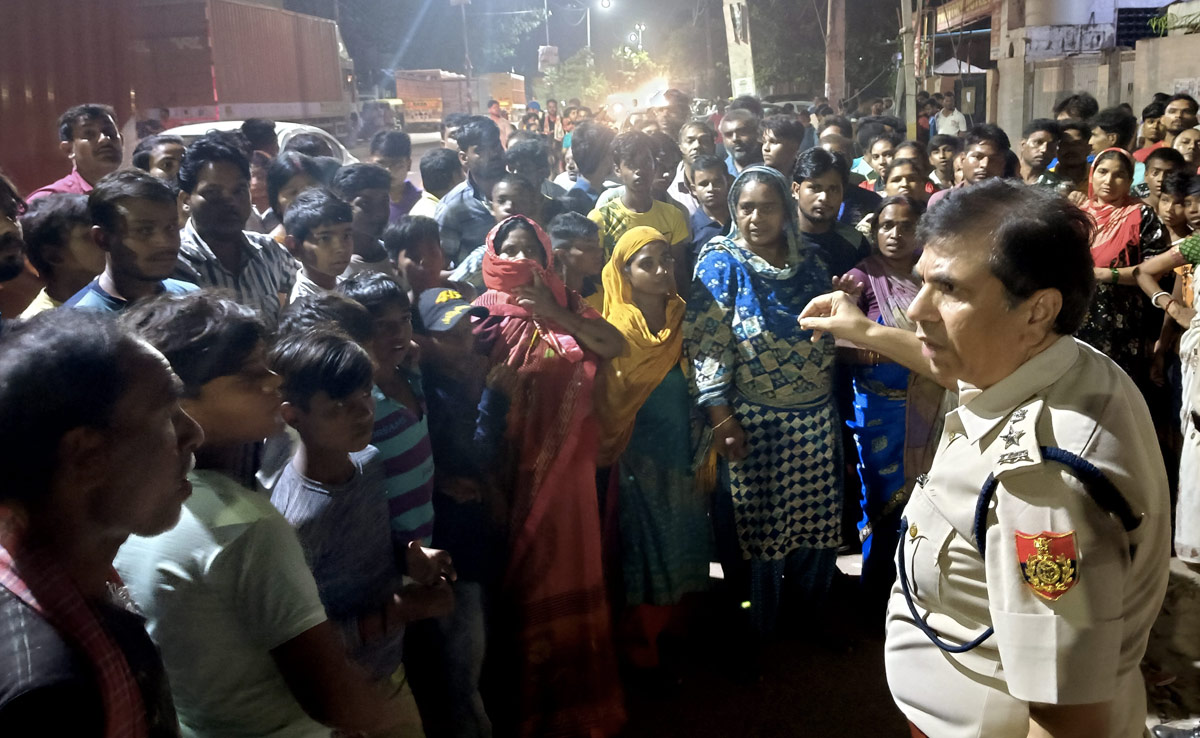 2 killed, 6 Injured As Under-Construction Building Collapses In Delhi