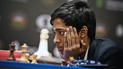 Magnus Carlsen ने Chess वर्ल्ड कप के फाइनल में Praggnanandhaa को हराया