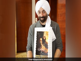 Gadar 2 ने बॉक्स ऑफिस पर 8 दिन में कमाए 300 करोड़, सनी देओल ने यूं मनाया जश्न Gadar 2 ने बॉक्स ऑफिस पर 8 दिन में कमाए 300 करोड़, सनी देओल ने यूं मनाया जश्न