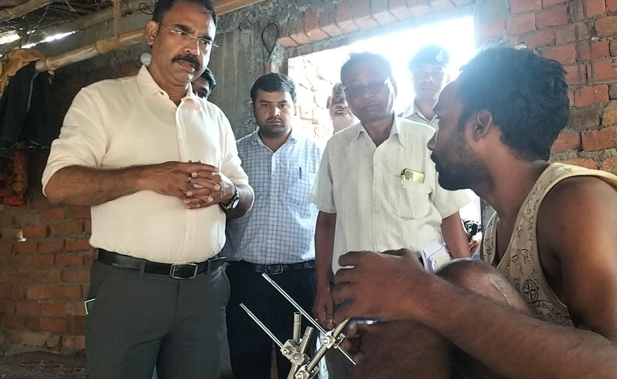 नवनिर्मित मऊगंज जिले के कलेक्टर का अनोखा अंदाज, जन-जन तक है इनकी पहुंच
