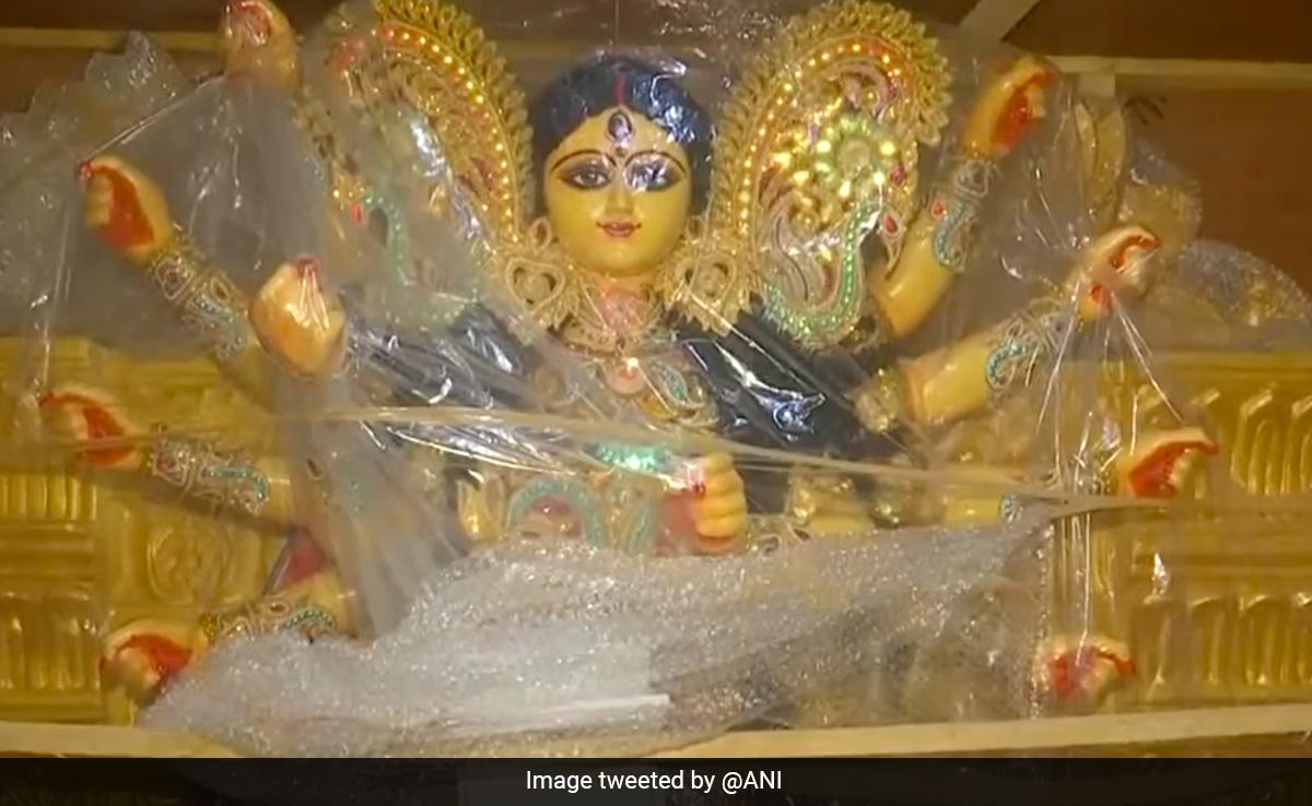 Fibreglass Durga Idols From Kolkata Ready For <i>Pujas</i> In US, Canada, Germany