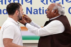 Supreme Court Relief For Rahul Gandhi In 'Modi Surname' Case Supreme Court Relief For Rahul Gandhi In 'Modi Surname' Case