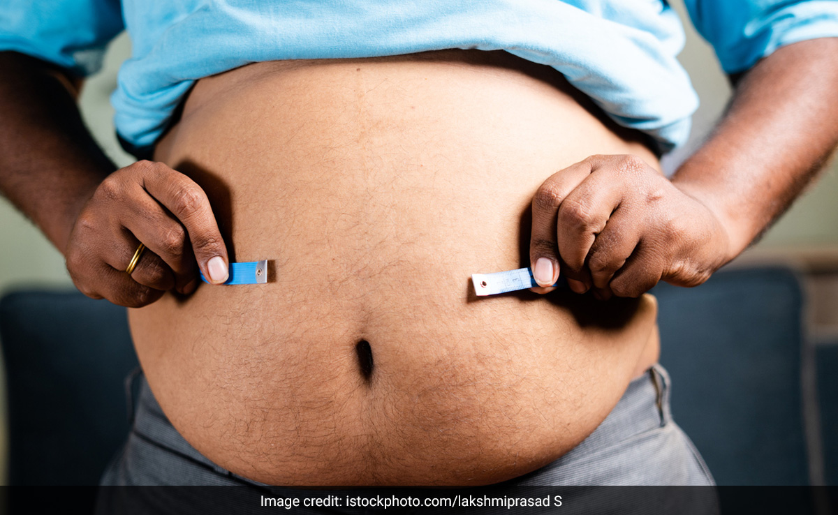 पेट की चर्बी कम करने के लिए सुबह से शाम तक बस इन 6 बातों का रख लें ख्याल, पेट अंदर होते नहीं लगेगी देर 