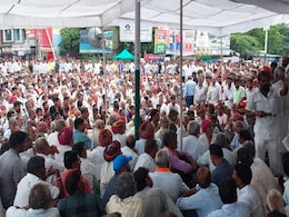 Farmers Protest At Chandigarh-Mohali Border, Demand MSP, Debt Write-Off Farmers Protest At Chandigarh-Mohali Border, Demand MSP, Debt Write-Off