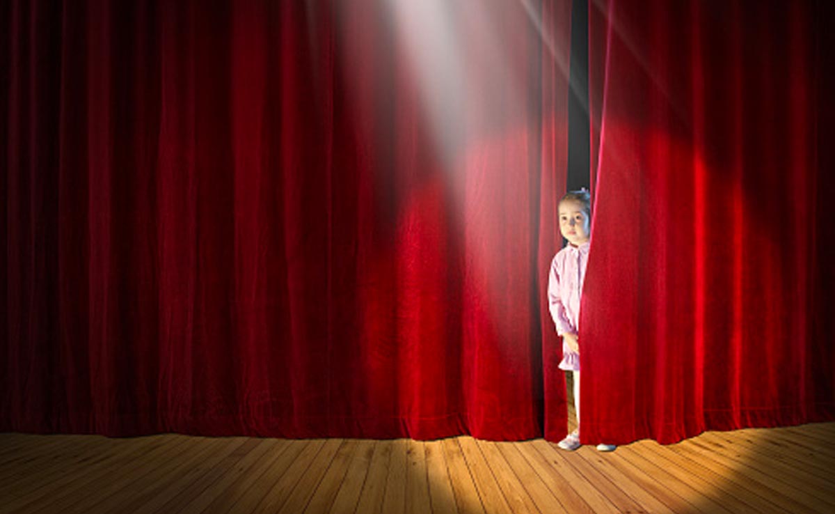 बच्चे में आत्मविश्वास की है कमी तो माता-पिता इन तरीकों से बढ़ा सकते हैं उसका कोन्फिडेंस 