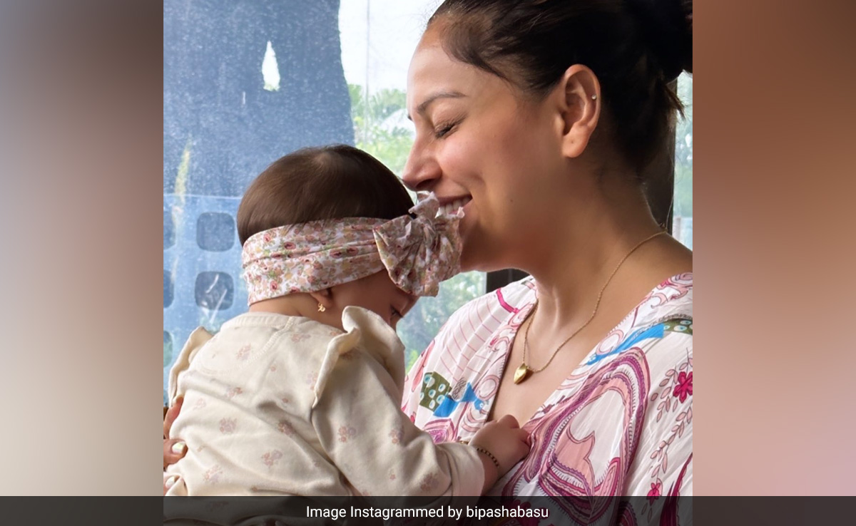 Bipasha Basu ने बताया जन्म के समय बेटी के दिल में थे 2 छेद, चलिए बताते हैं दिल मे छेद पर कैसे दिखते हैं लक्षण Bipasha Basu ने बताया जन्म के समय बेटी के दिल में थे 2 छेद, चलिए बताते हैं दिल मे छेद पर कैसे दिखते हैं लक्षण