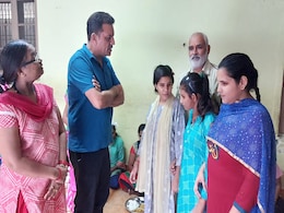 एनडीटीवी की खबर का असर, अब जल्द मिल जायेगा नेत्रहीन छात्राओं को नया आशियाना एनडीटीवी की खबर का असर, अब जल्द मिल जायेगा नेत्रहीन छात्राओं को नया आशियाना