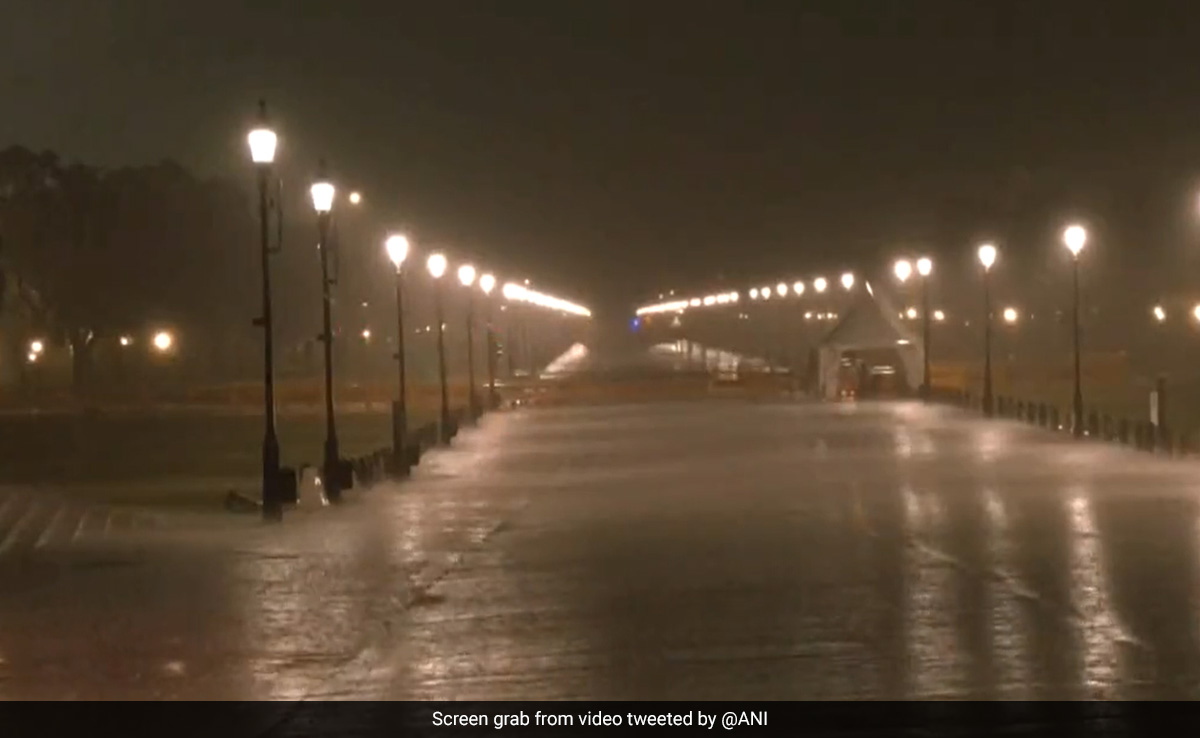Heavy Rain In Delhi, Surrounding Areas, More Showers Likely Over Weekend