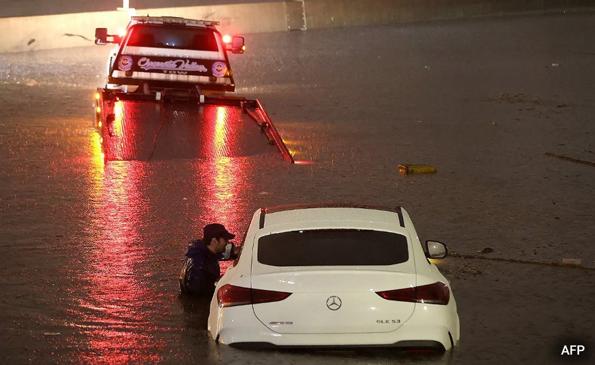 "Unprecedented": Heavy Rain, Earthquake As Hurricane Hilary Approaches US