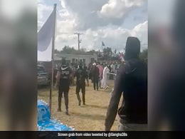 यूके में कबड्डी मैच के दौरान दो गुटों में हिंसक झड़प, तलवार से हमला; चलीं गोलियां यूके में कबड्डी मैच के दौरान दो गुटों में हिंसक झड़प, तलवार से हमला; चलीं गोलियां