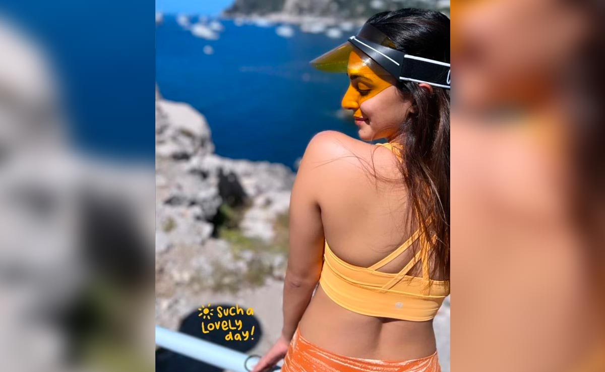 Kiara Advani Brings In The Summer Sunshine In A Sunny Yellow Bralette On Her Birthday Vacation