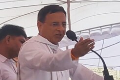 "Campaign Can't Dishonour Women": Congress Warned Over Hema Malini Remarks "Campaign Can't Dishonour Women": Congress Warned Over Hema Malini Remarks