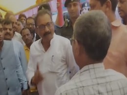 "सरकार तनख्वाह देती है ना, पेट नहीं भरता" : जमुई के अलीगंज सीओ पर बरसे बिहार के मंत्री "सरकार तनख्वाह देती है ना, पेट नहीं भरता" : जमुई के अलीगंज सीओ पर बरसे बिहार के मंत्री