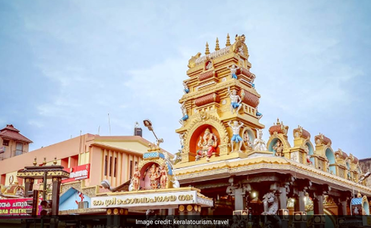 Keralites Throng Pazhavangadi Ganapathy Temple To Offer Prayers On Onam