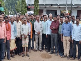 छत्तीसगढ: रोड नहीं तो वोट नहीं, चुनाव बहिष्कार की चेतावनी छत्तीसगढ: रोड नहीं तो वोट नहीं, चुनाव बहिष्कार की चेतावनी