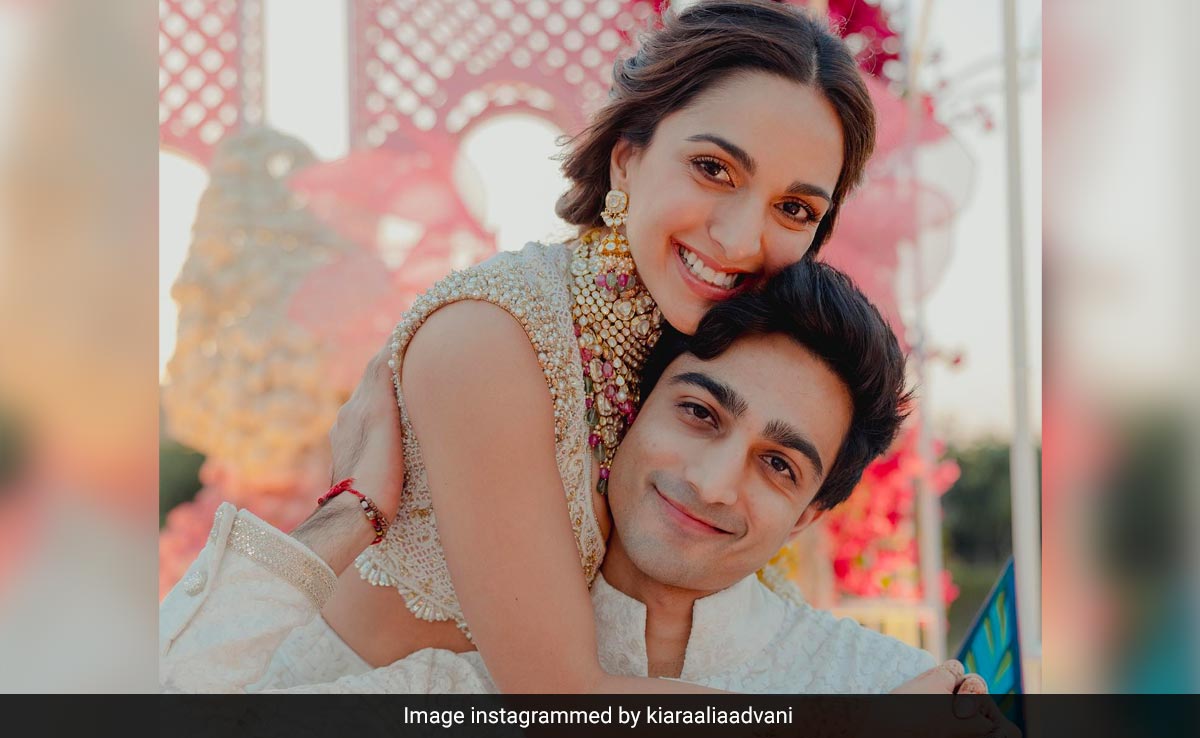 Raksha Bandhan 2023: Kiara Advani Misses Her Brother Mishaal "A Lil Extra Today"