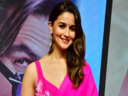 Alia Bhatt Took Lip-Sync Lessons From Shah Rukh Khan For <i>Tum Kya Mile</i>: "Irreplaceable Experience" Alia Bhatt Took Lip-Sync Lessons From Shah Rukh Khan For <i>Tum Kya Mile</i>: "Irreplaceable Experience"